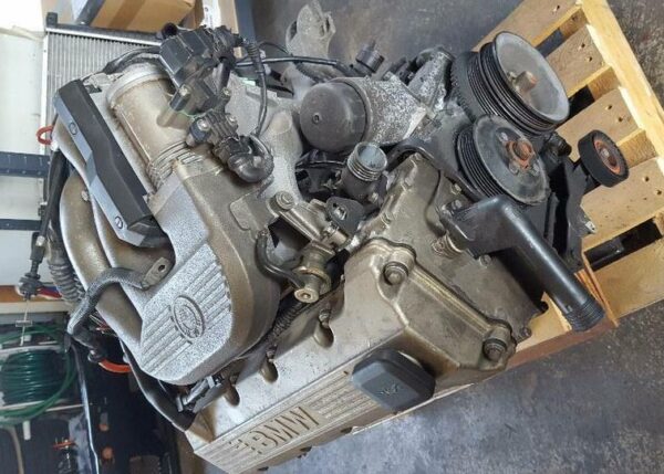 BMW 316i / 318i E30 M40 / M43 184E1 MOTOR ENGINE